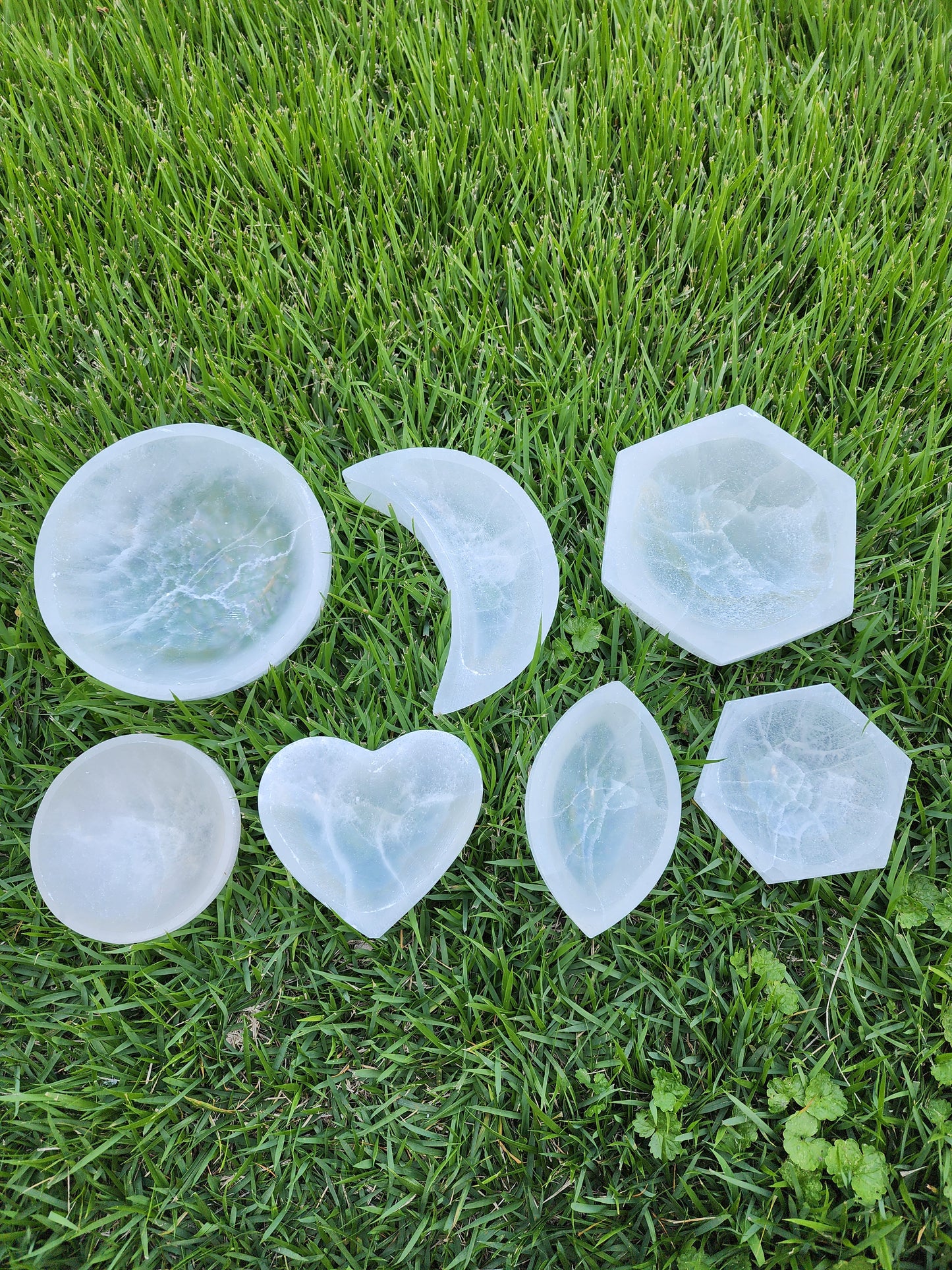 Satin Spar Selenite Dish 1pc
