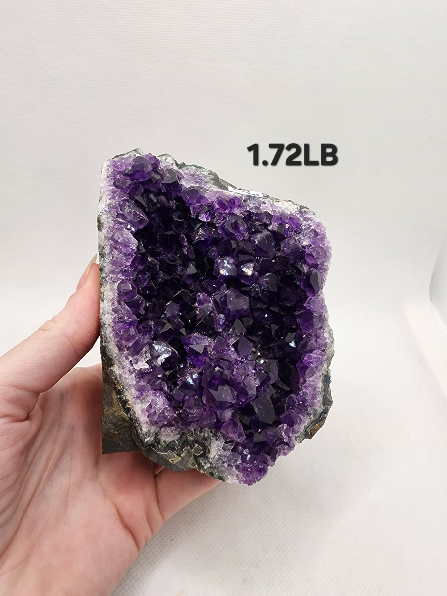 AAA Amethyst Displays