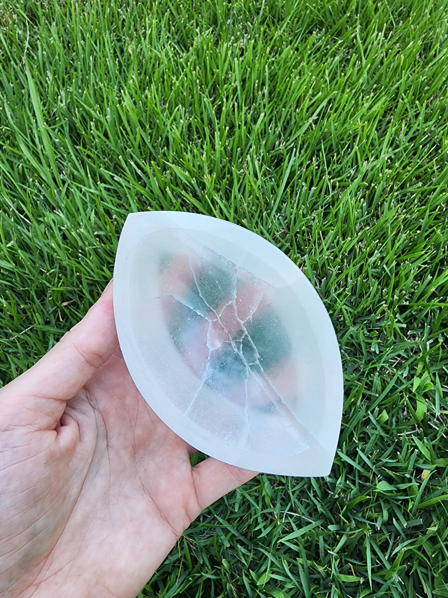Satin Spar Selenite Dish 1pc